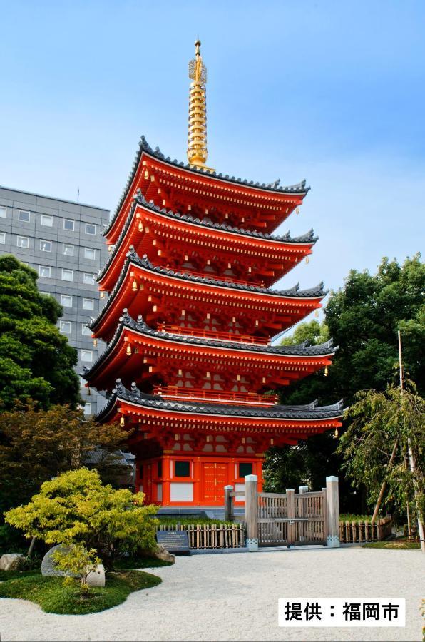 Hakata Sunhills Hotel Fukuoka  Exterior photo