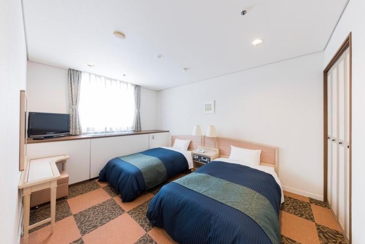 Hakata Sunhills Hotel Fukuoka  Exterior photo